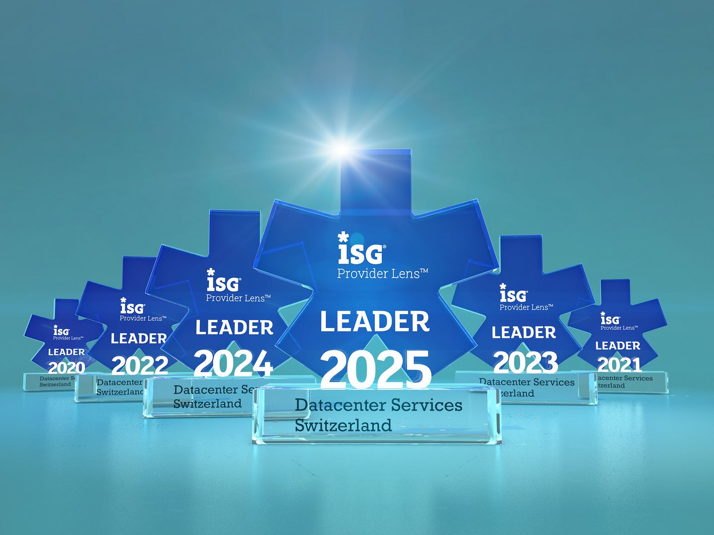 [Translate to Englisch:] Bild: Pokale Datacenter Award