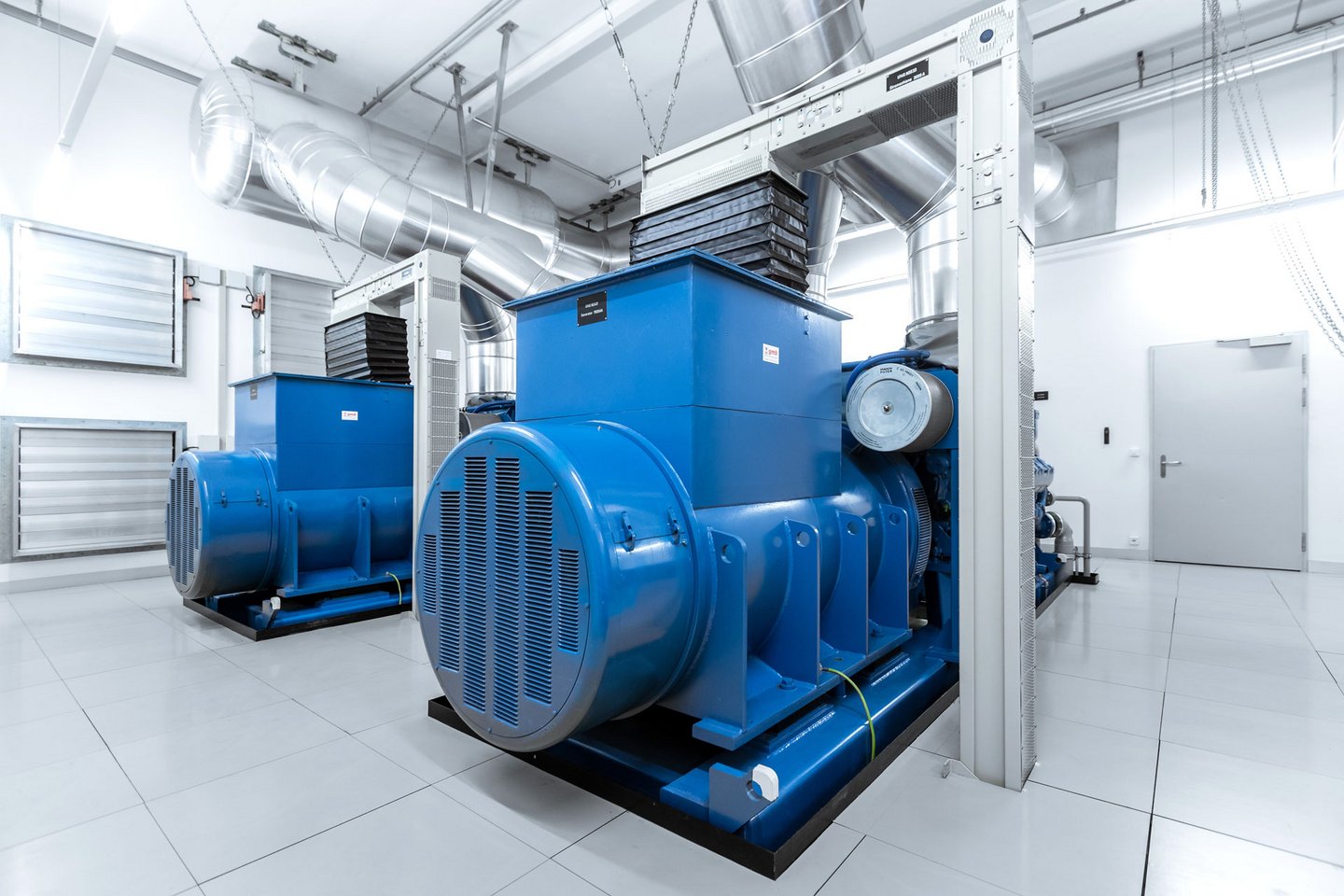 Picture: Generators at Datacenter ZRH3