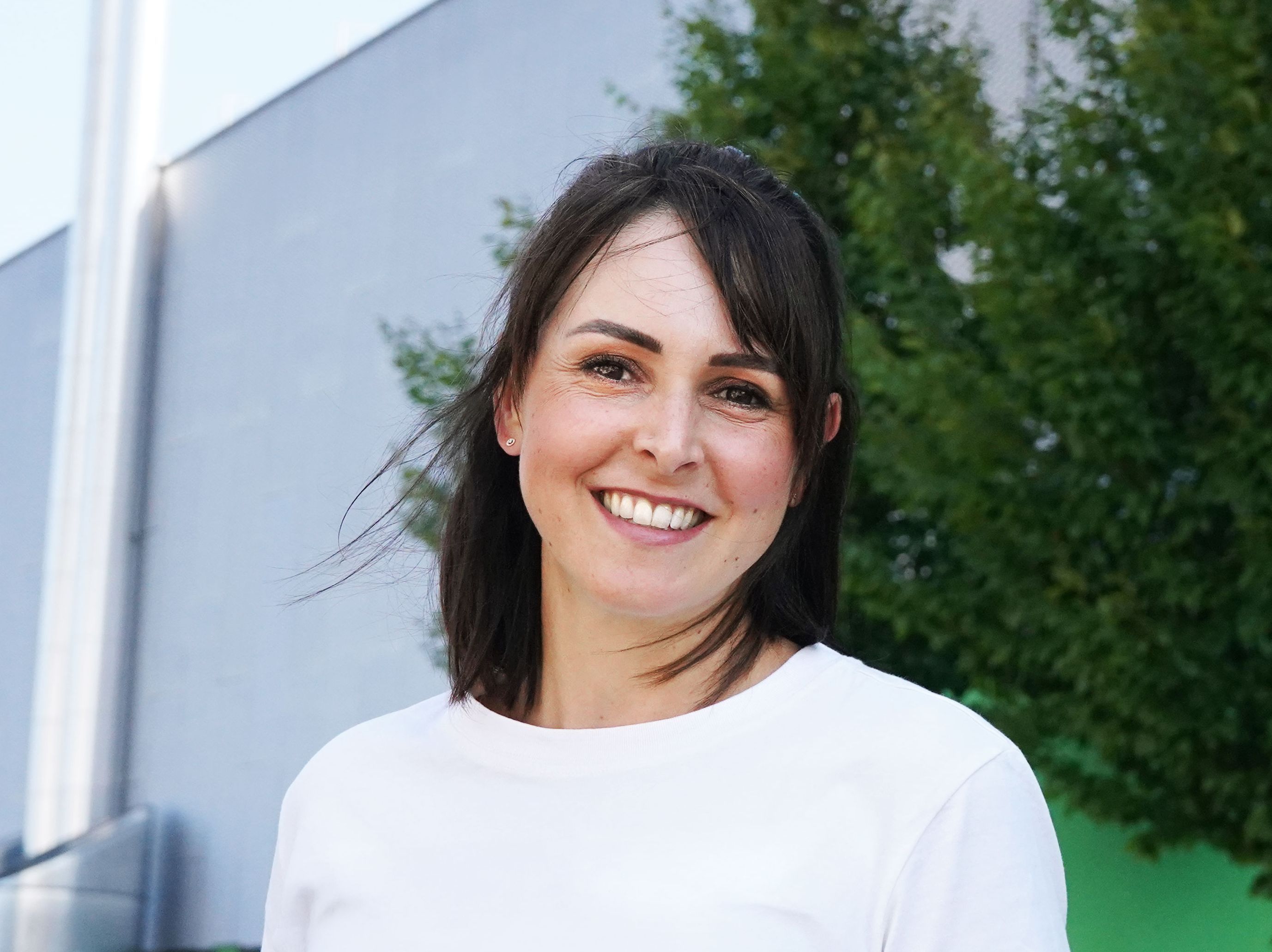 Portraitfoto von Jessica, Teamleiterin Facility Management