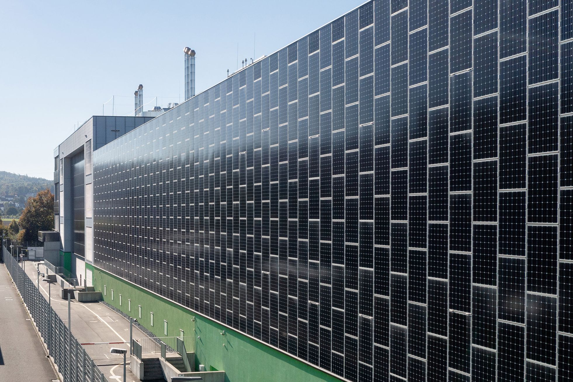 Bild: Aussenansicht Datacenter Campus ZRH1