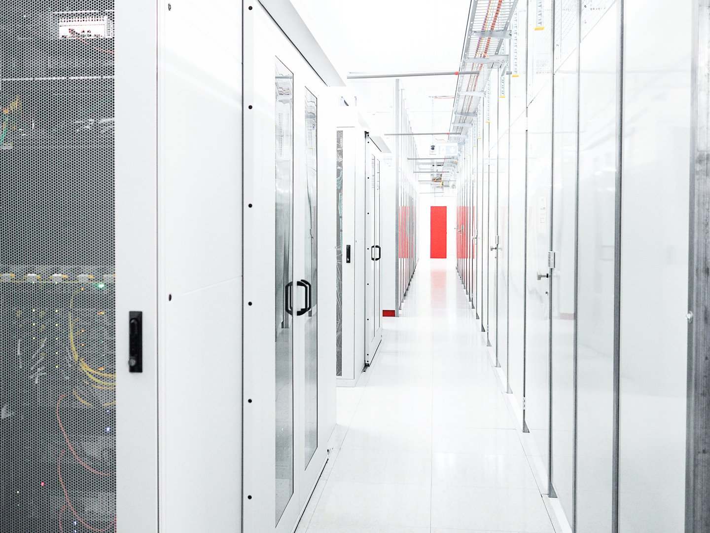 Green Datacenter Cages